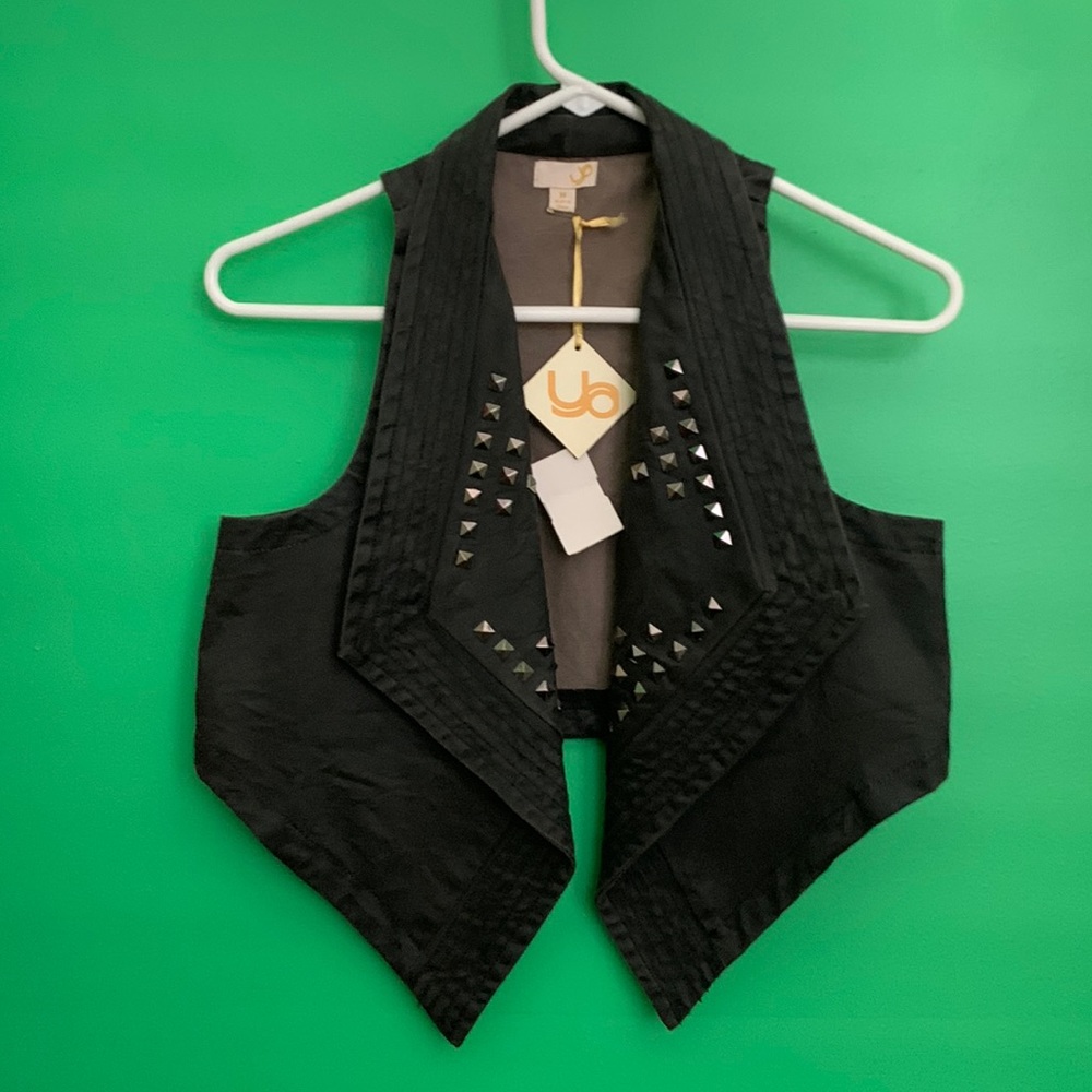 Black vest with studs!